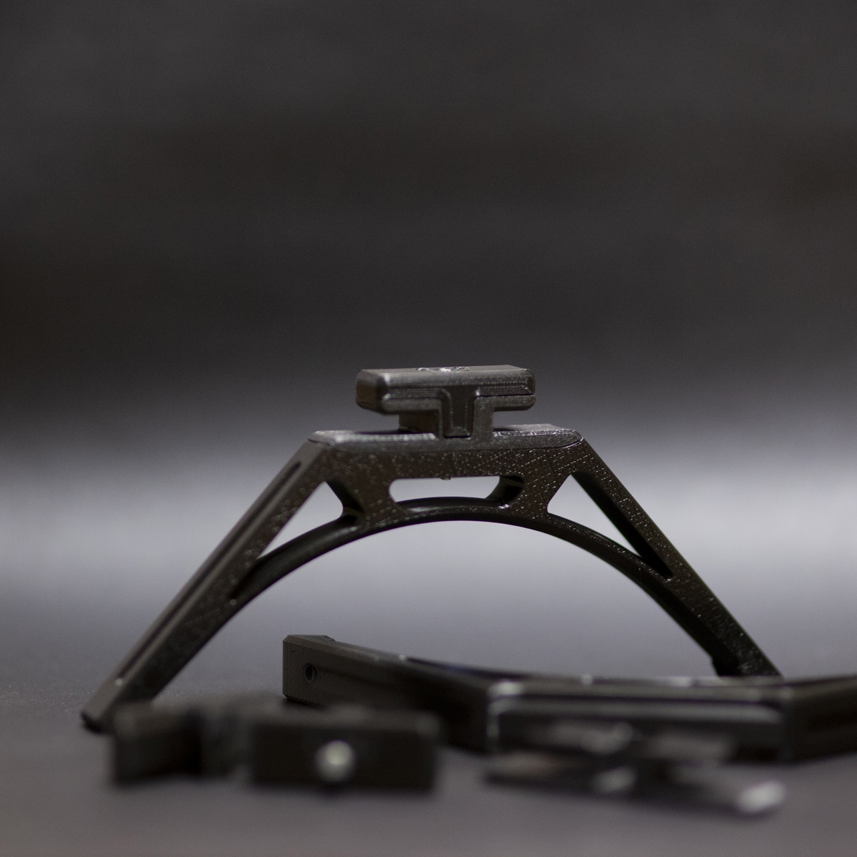 Подставка под спортивный блочный лук