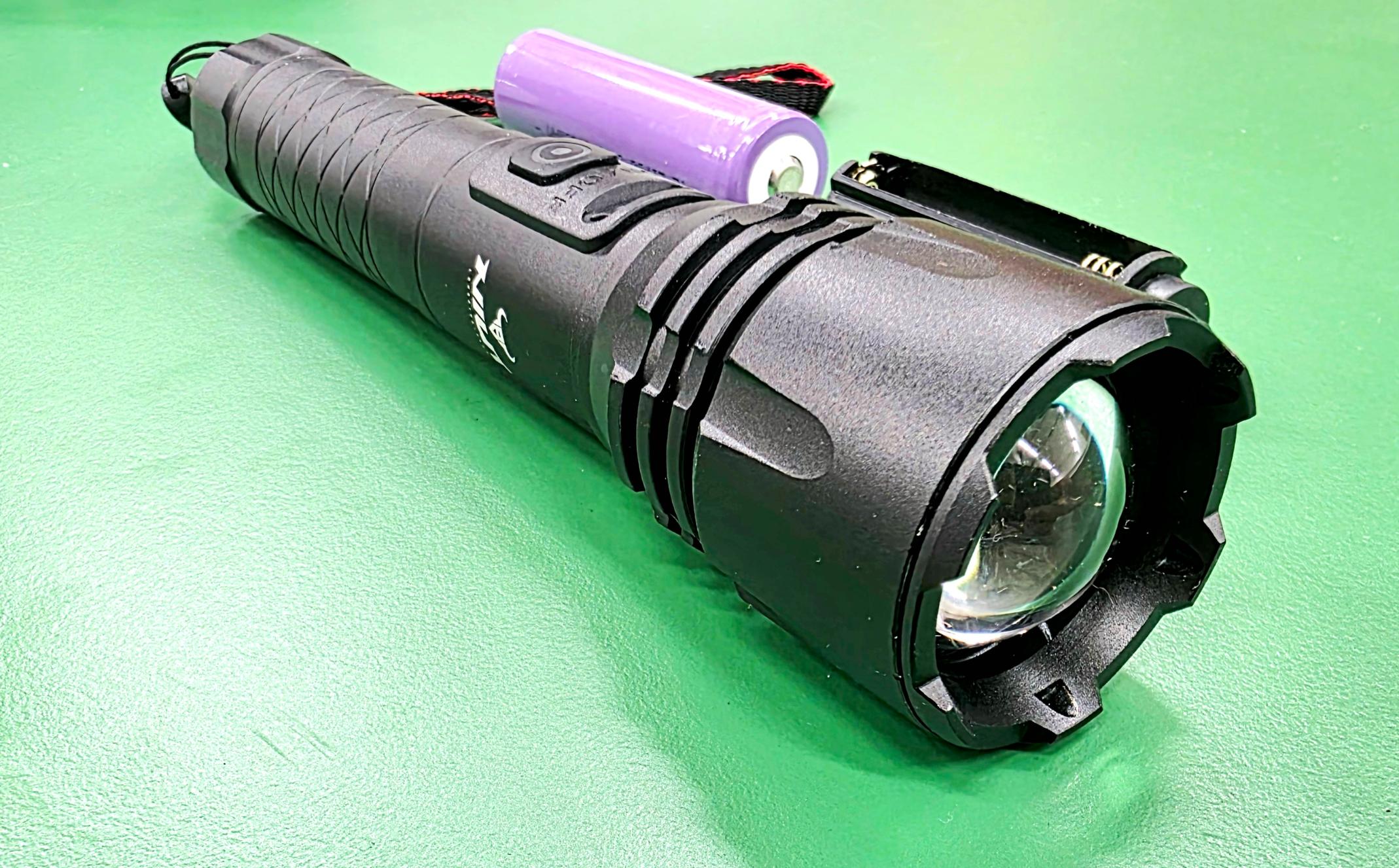 Фонарик универсальный Niut