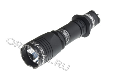 Фонарь Armytek Dobermann Зеленый